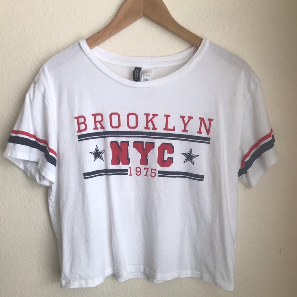 Cute cropped Brooklyn shirt